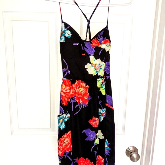 American Eagle Floral Dress - Picture 3 of 9